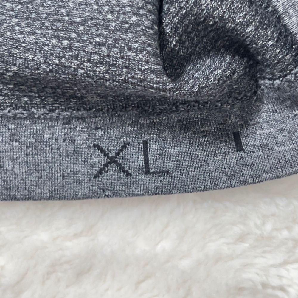 Lululemon Metal Vent Tech Pullover Mens Sz XL Gray Long Sleeve Shirt Athletic - Picture 5 of 9